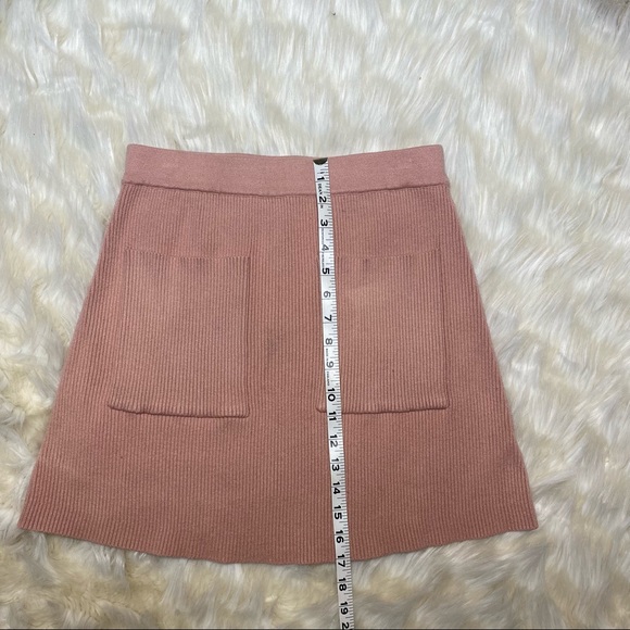 Knit Mini Skirt - Picture 4 of 9